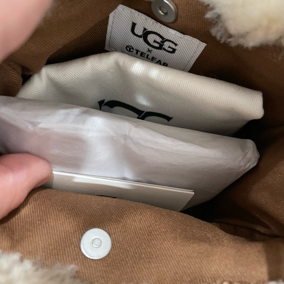 Telfar ugg bag - Picture 2 of 3